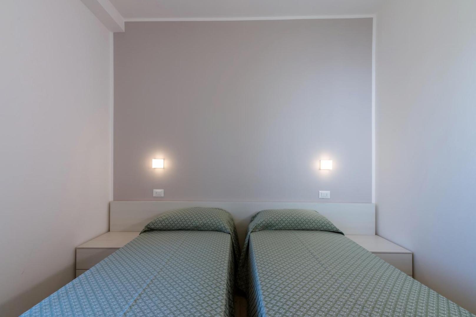 Residence Elle Сан-Бенедетто-дель-Тронто Екстер'єр фото