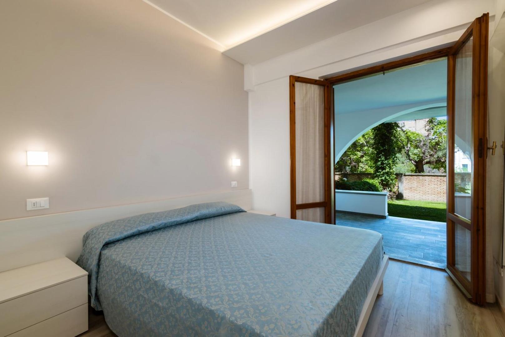 Residence Elle Сан-Бенедетто-дель-Тронто Екстер'єр фото